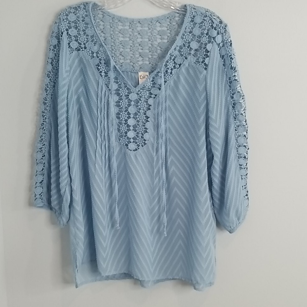BILA tie front blue lace 3/4 sleeve blouse Medium